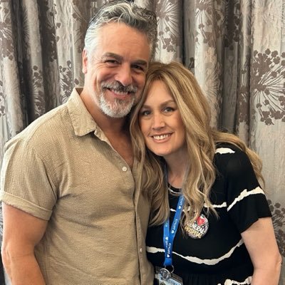 EmilinaB's profile picture