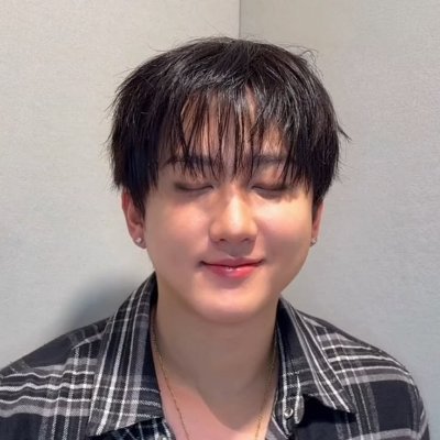 STR4YBIN's profile picture