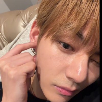 JjkThv_Eunhye26's profile picture