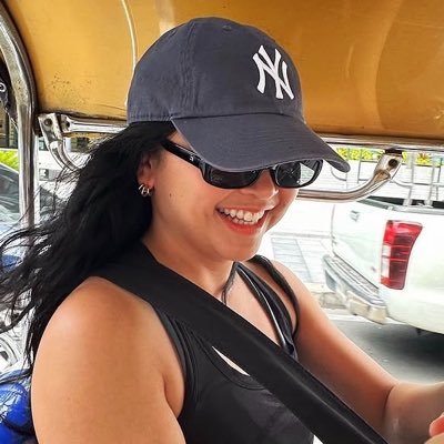 elle's profile picture