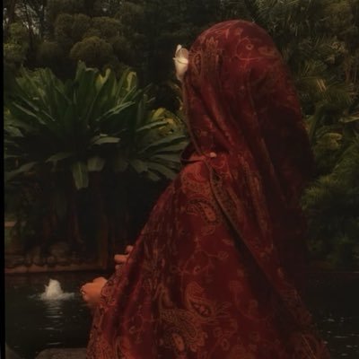 nxywrites's profile picture