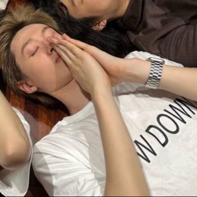 underscoers's profile picture