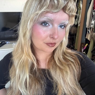 issy ♎︎'s profile picture