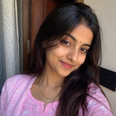 Sowmi (Parody)'s profile picture