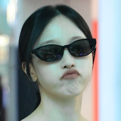 songblingbling's profile picture