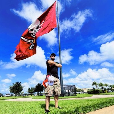 Intern Izzy 🇵🇷's profile picture