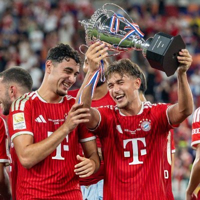 miasananci's profile picture