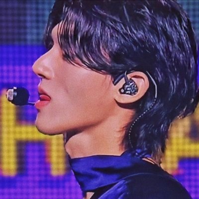 𝖇𝖚𝖓𝖓𝖞 🔮✨️💜💫's profile picture