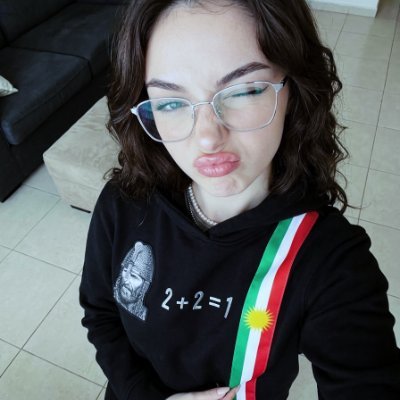 KurdiAura's profile picture