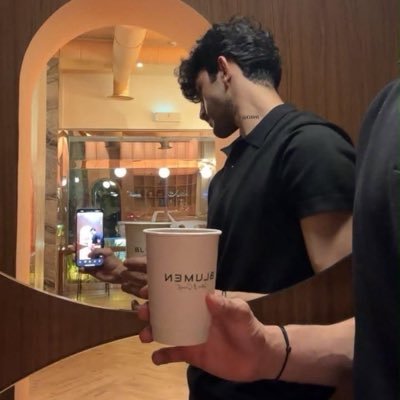 G889l's profile picture
