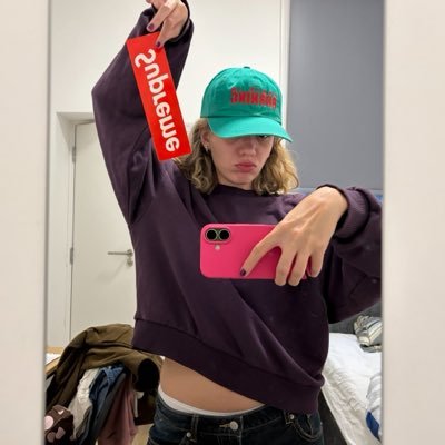 directedbyzey's profile picture