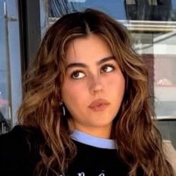 laura's profile picture