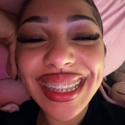 cummilkrose's profile picture