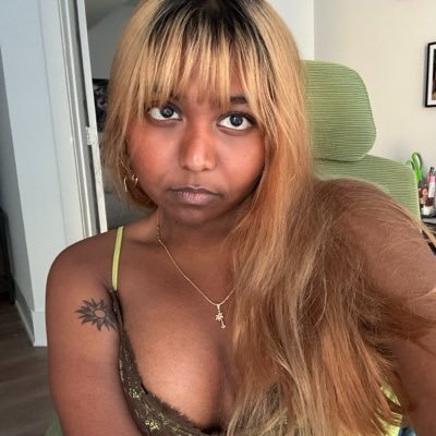 jenita!'s profile picture