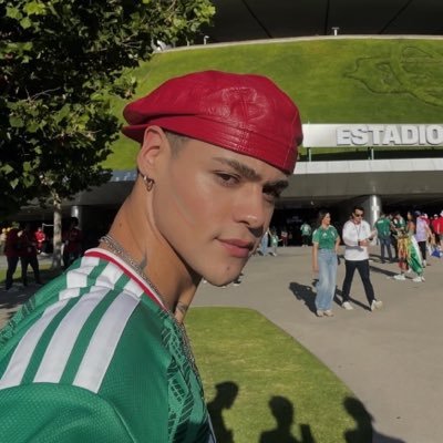 zamuel's profile picture