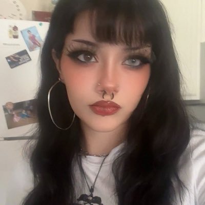cunning linguist 🦇's profile picture