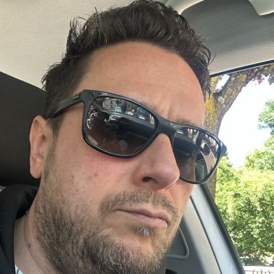 ℂ𝕝𝕒𝕦𝕫𝕚𝕟𝕙𝕠©'s profile picture