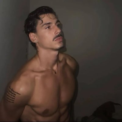 qzeuj's profile picture