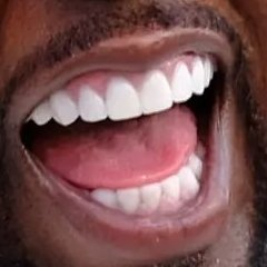 queefcase's profile picture