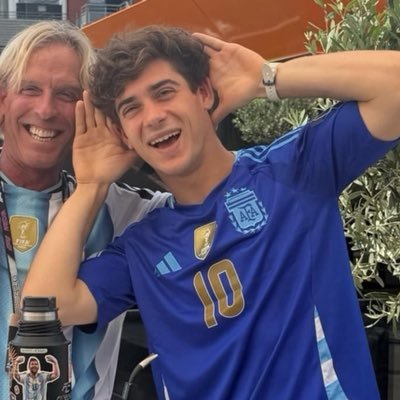 curvapinto43's profile picture