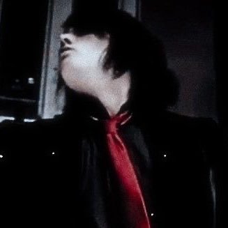 ᖇOᑎᗩᑎ🫐🌈 MCR PHX's profile picture