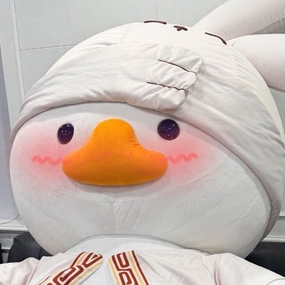 — ✿ บอซอ ଳ⋆˚'s profile picture