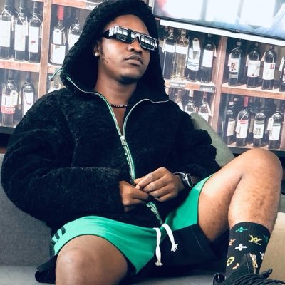 𝗙𝗿𝗮𝗻𝗸 𝗖𝘂𝘁𝗲𝘅 💫's profile picture