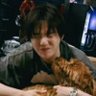 fuyu 🪭 vai ver o bts profil fotoğrafı