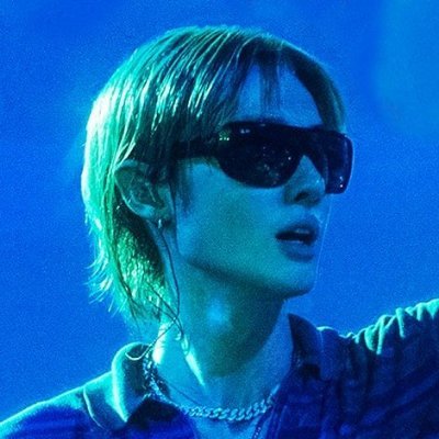 ★ in motion's profile picture