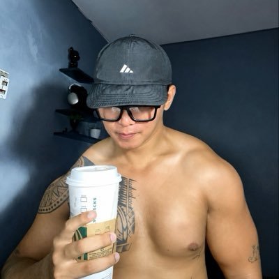 IamWave04's profile picture