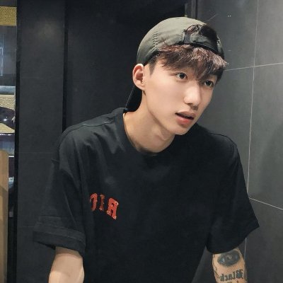 OraleePrinydy's profile picture
