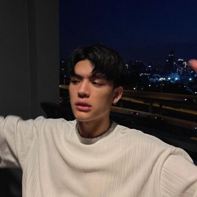 𝒎!𝒄𝒉𝒆𝒍𝒍's profile picture