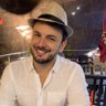 Özgür profil fotoğrafı