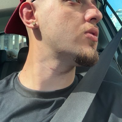 eron's profile picture