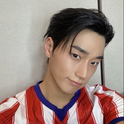 𝕽𝖊𝖎𝖓𝖆 🦋's profile picture