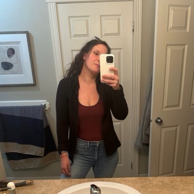 ashleyM 🎃$30 to speak's profile picture