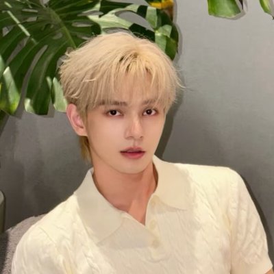 มะเมี้ยวส้ม ᴿ³ˣ⁶¹ ᶠᵒʳᵉᵛᵉʳ 🎹🎻's profile picture