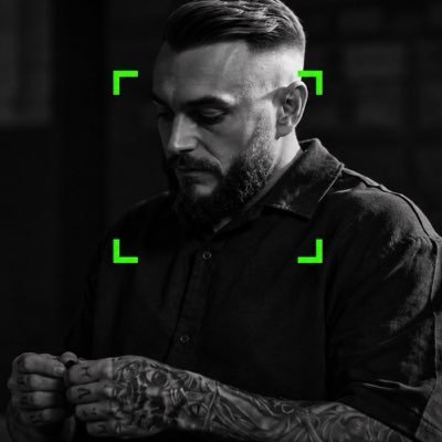Tom Iconic's profile picture