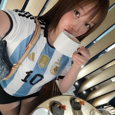 YNAA ᥫ᭡'s profile picture