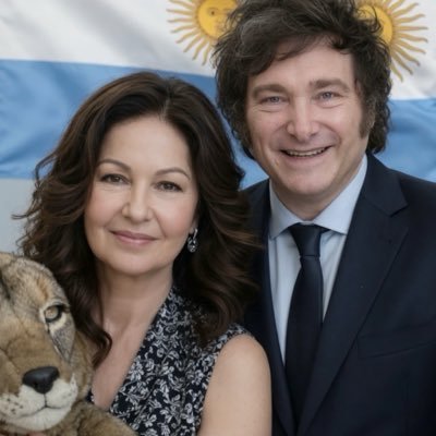Mari mascotas, libros, viajes 🦁🦆💜🩵's profile picture