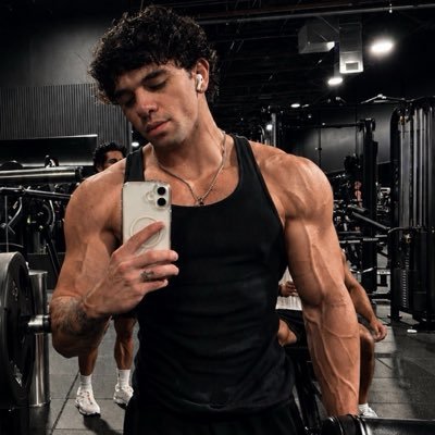 Elliot's profile picture