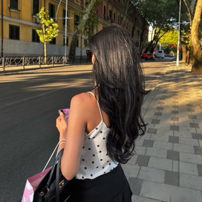 🦢's profile picture