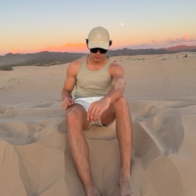 Alex's profile picture