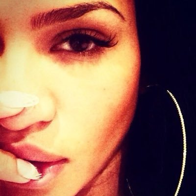 nadine's profile picture