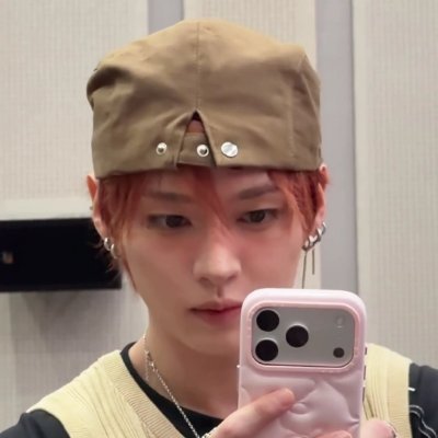 ؘ's profile picture