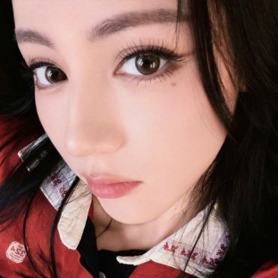 𝐧𝐚𝐲🍂's profile picture