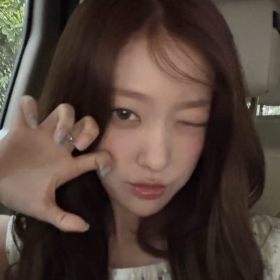 alsie 🐰's profile picture