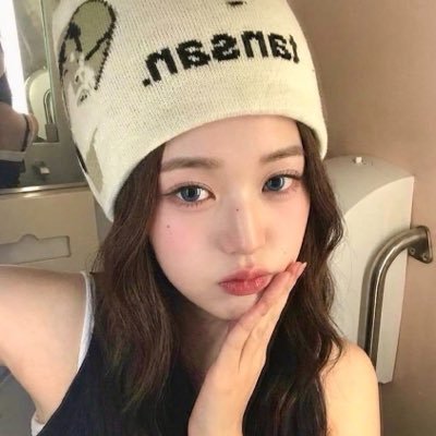 aersatine's profile picture