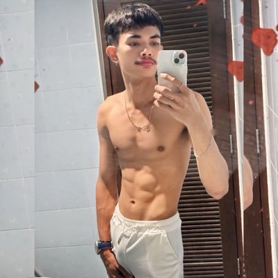 KHUNNUT4i's profile picture