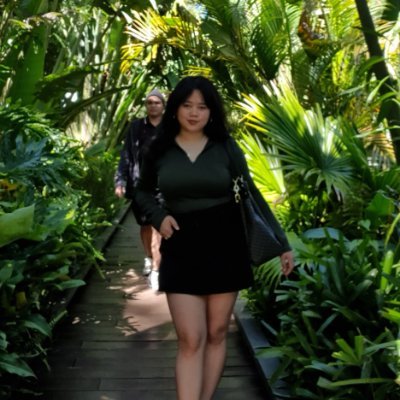Madam Tuttoch ᜇ᜔ᜊ᜔'s profile picture